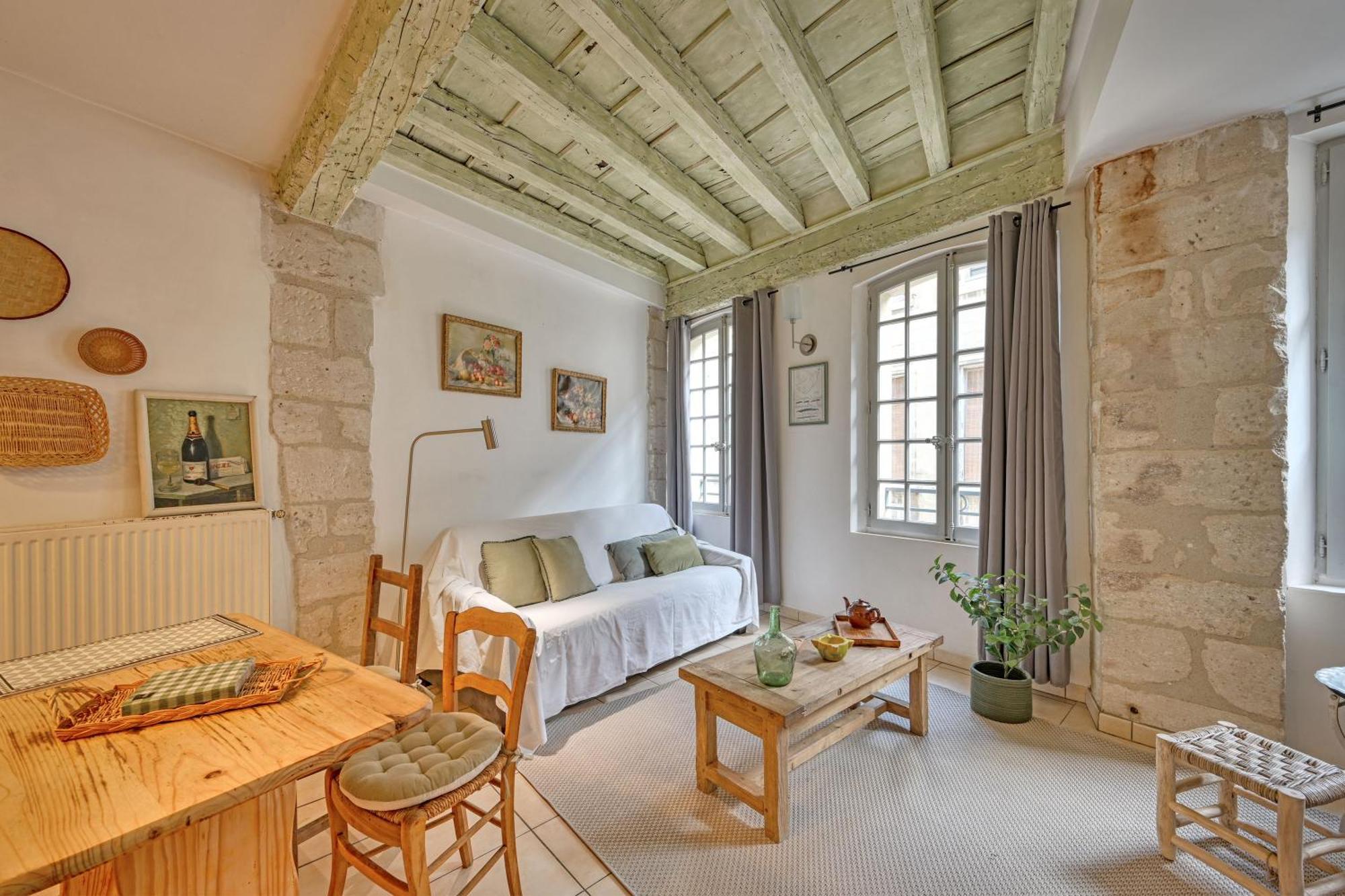 Le Provencal - Hyper Centre - Wifi Apartment อาวีญง ภายนอก รูปภาพ
