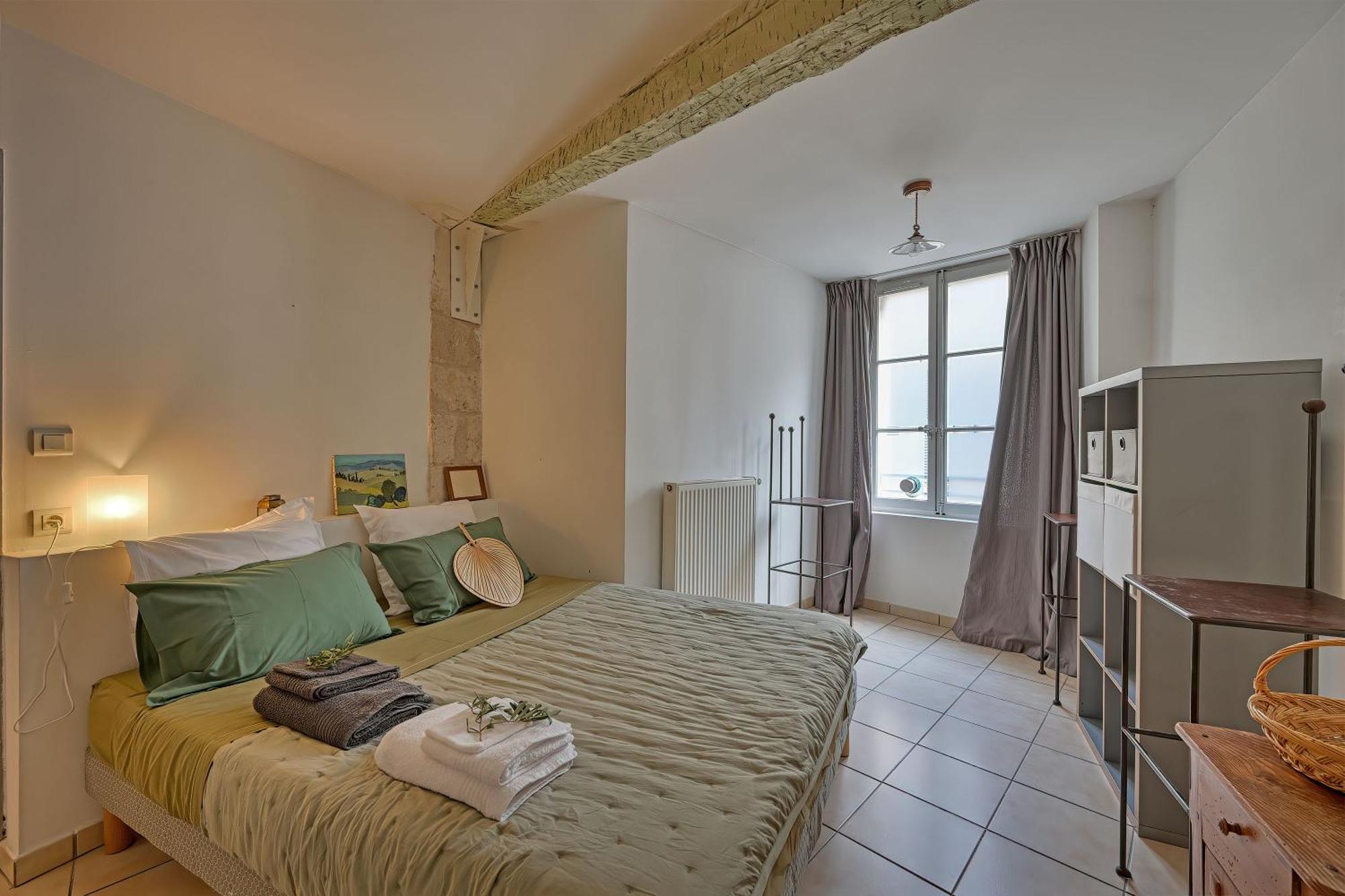 Le Provencal - Hyper Centre - Wifi Apartment อาวีญง ภายนอก รูปภาพ